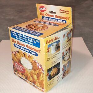 Onion Blossom Maker Vintage in Box Gourmet Cooking Kitcheware Kitchen Tools